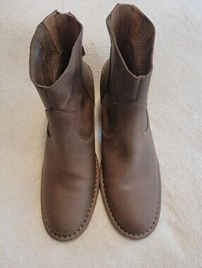 Ugg Bandara Ankle Boot Size 8.5